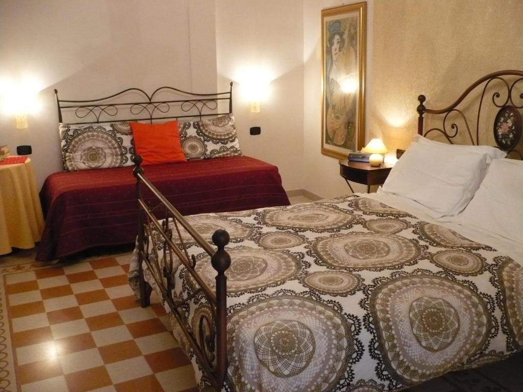Hotel Palazzo Krataiis Шилла Номер фото